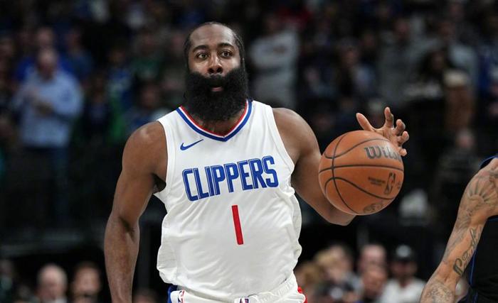 随机哈登新星回归赛场表现惊艳，独行侠未来可期！