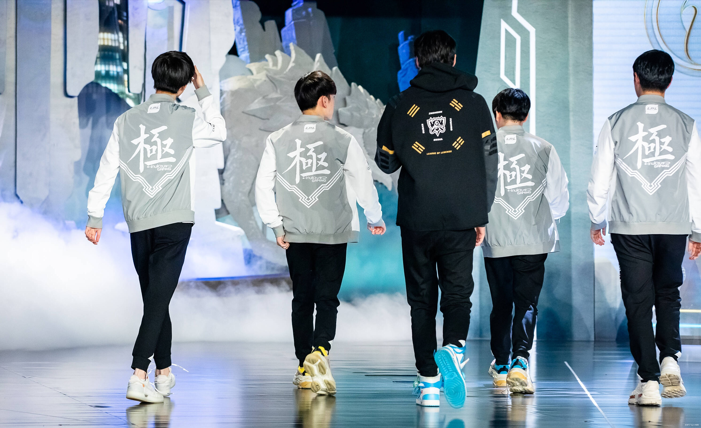 随机Uzi在法国队比赛中突破纪录，爆冷引发热议！